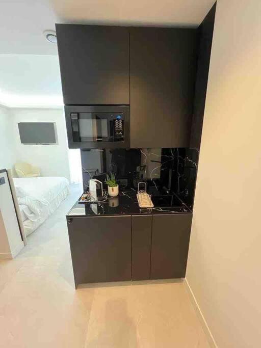 Suite Luxe Jacuzzi Cannes Zewnętrze zdjęcie